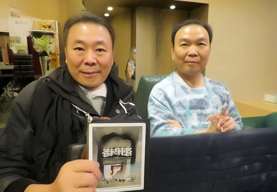 巴西英格兰友谊赛：激情智慧碰撞，绿茵盛宴精彩瞬间