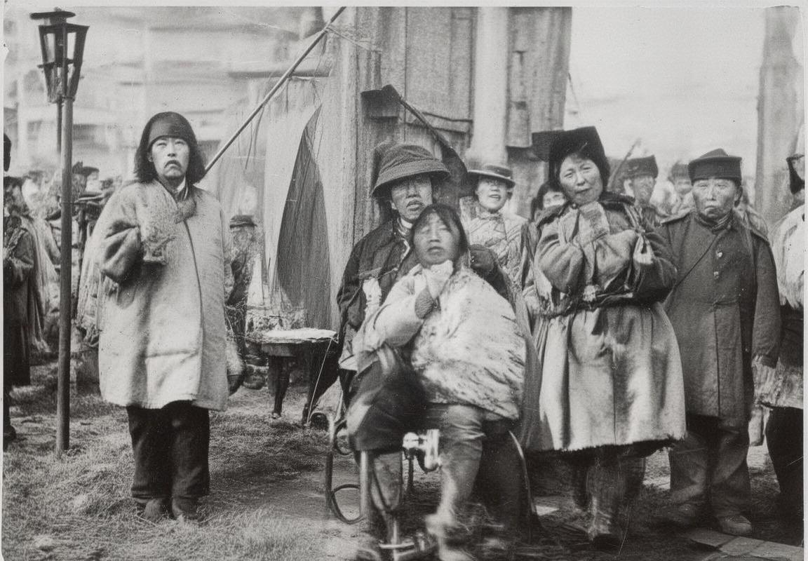 弗赖堡与汉诺威足球对决历史回顾与战术分析