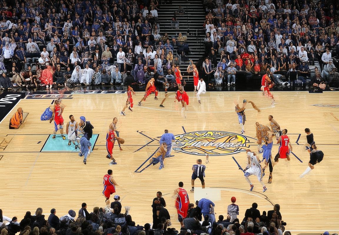 2009年NBA国王对掘金经典对决：战术火花点燃战局